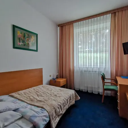 Semesteranläggning (resort) Geovita 3*